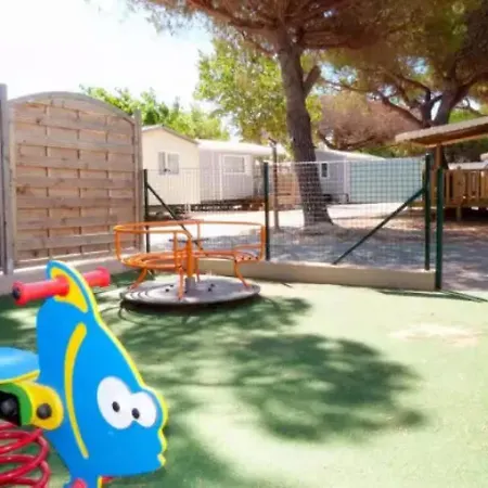 Parque de Campismo Mobilhome 4 Etoiles - Eebaef Hyères